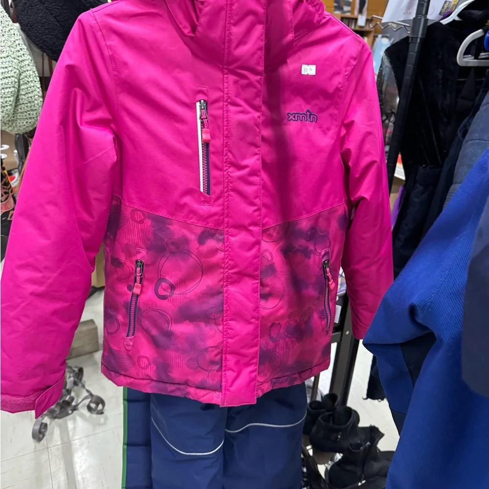 Pink Winter Jacket with Patterned Design - Picture 1 of 3